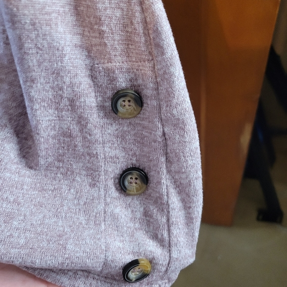 Lilly Morgan 2x shirt - Picture 6 of 6